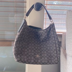 COACH SHOULDER BAG